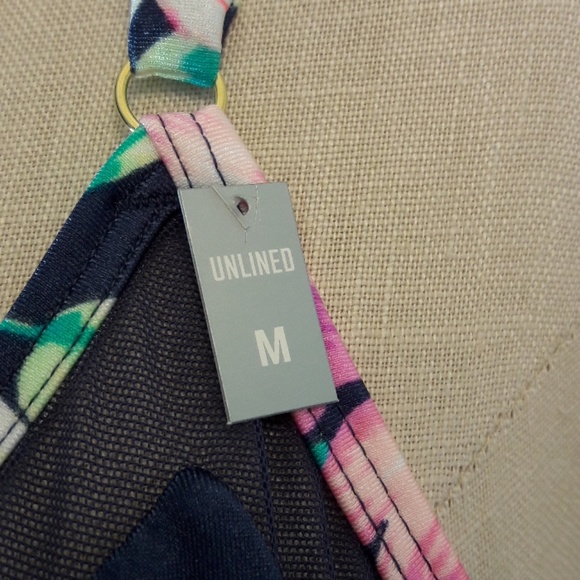 VS PINK Navy Blue Floral Bralette - Picture 7 of 8